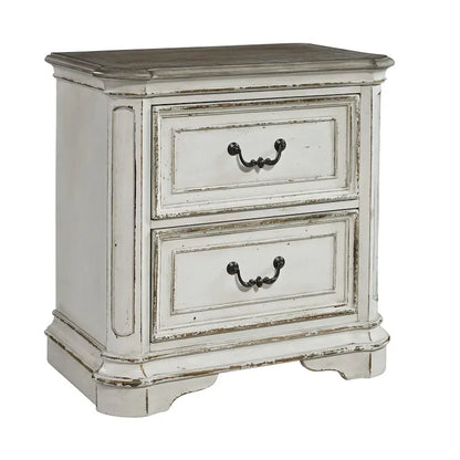 Magnolia Manor Panel Bed, Dresser and Mirror, and Nightstand Set